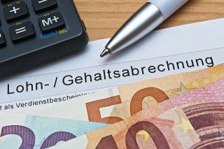 © Stockfotos-MG - stock.adobe.com Foto: Lohnabrechnung